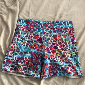 CVG shorts size large